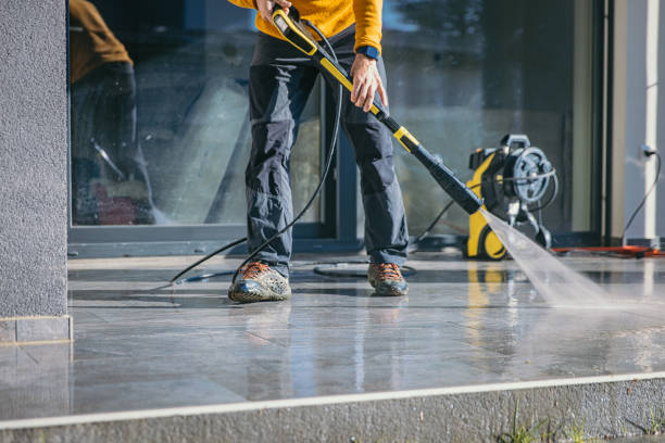 Trusted Silver Lake, FL Pressure Washing Experts