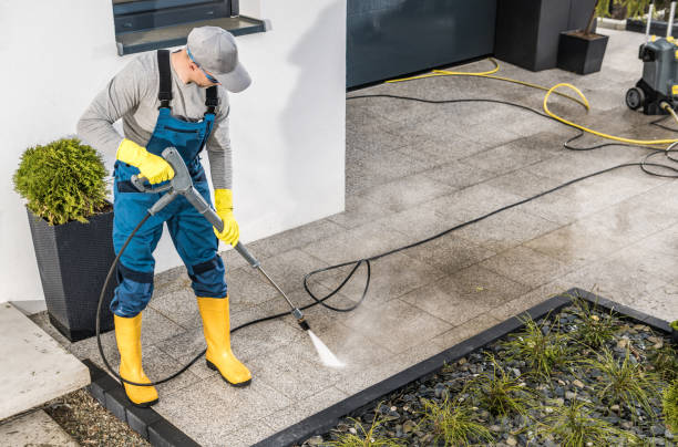 Best Commercial Building Pressure Washing  in Silver Lake, FL